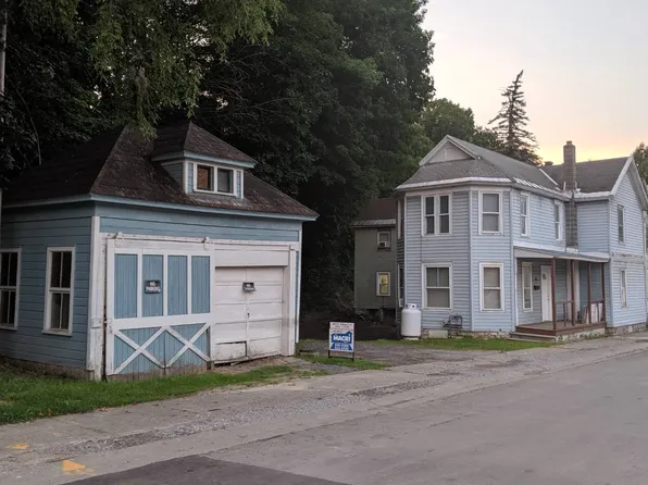 121 N Main St, Dolgeville, NY 13329