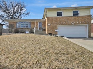 1520 Grant Ave, Melrose Park, IL 60160