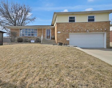 1520 Grant Ave, Melrose Park, IL, 60160