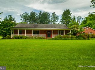 2390 Vineyard Rd, Falling Waters, WV 25419