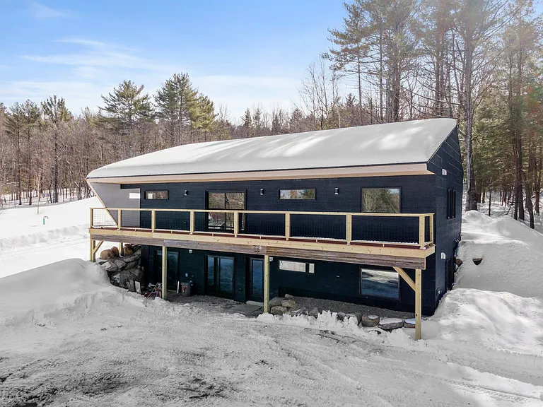 550 Texas Hill Rd #B — Photo 22