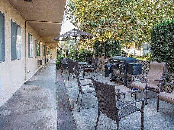 2nd image of 88 El Nido Ave APT 8