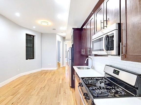 2nd image of 341 Vernon Ave #A