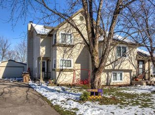 1027 6th St NW, Altoona, IA 50009