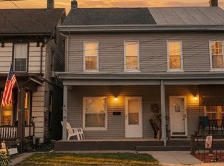 135 Washington Ave, Ephrata, PA 17522