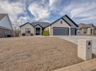 2117 Little Ridge Ct, Sherwood, AR 72120