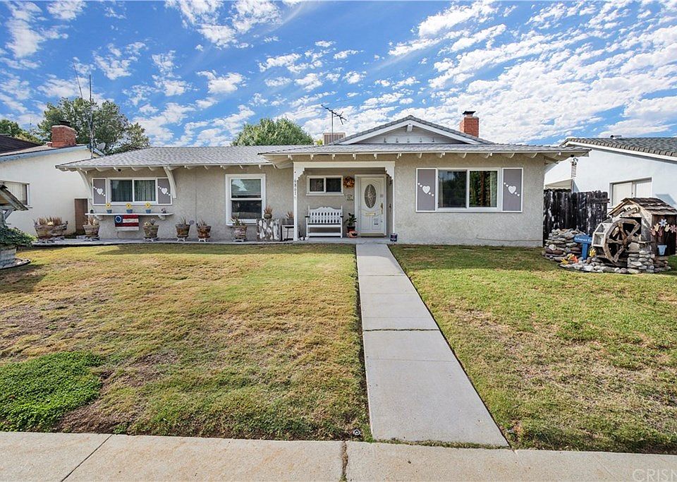 1st image of 6861 Fallbrook Ave