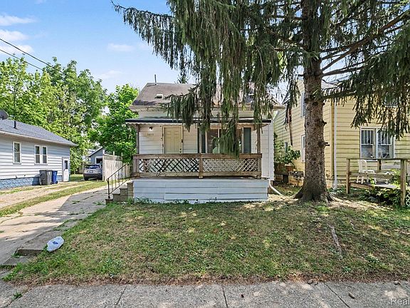 4th image of 2815 Reynolds St
