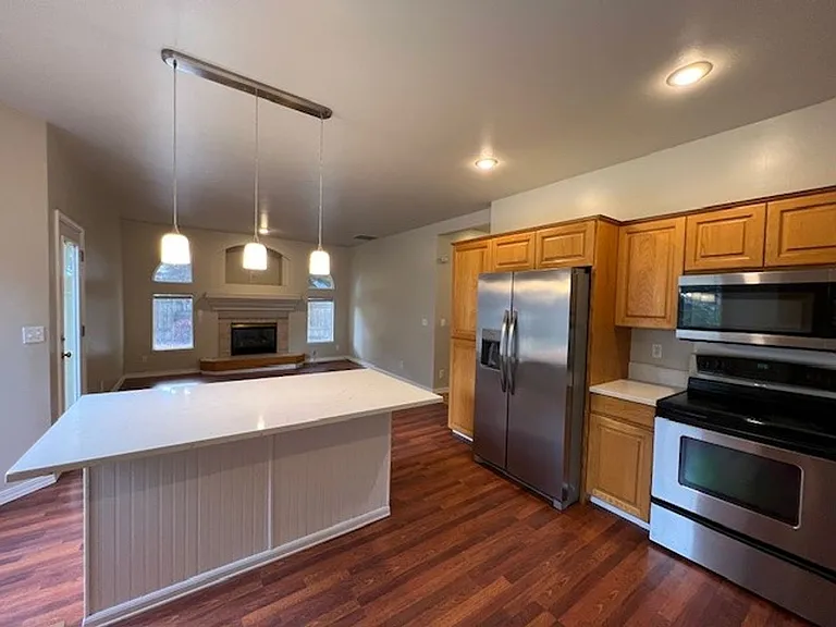 378 S Winthrop Way — Photo 14