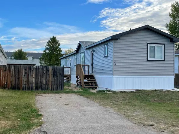 140 SW Caouette Cres, Fort McMurray, AB T9K 2H5