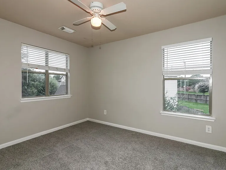 6403 Misty Brook Bend Ct — Photo 16