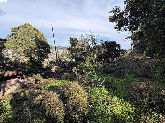 4th image of 59-60 Clayton St