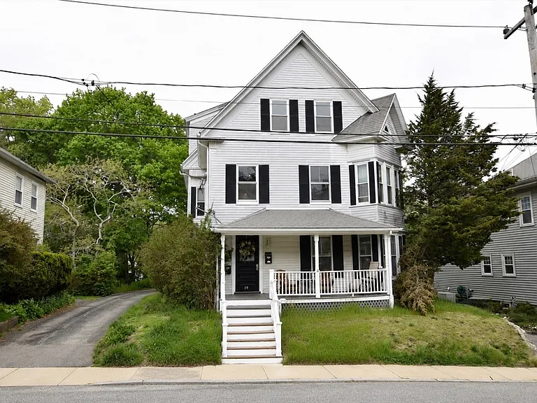 19 Clyfton St #3 — Photo 2