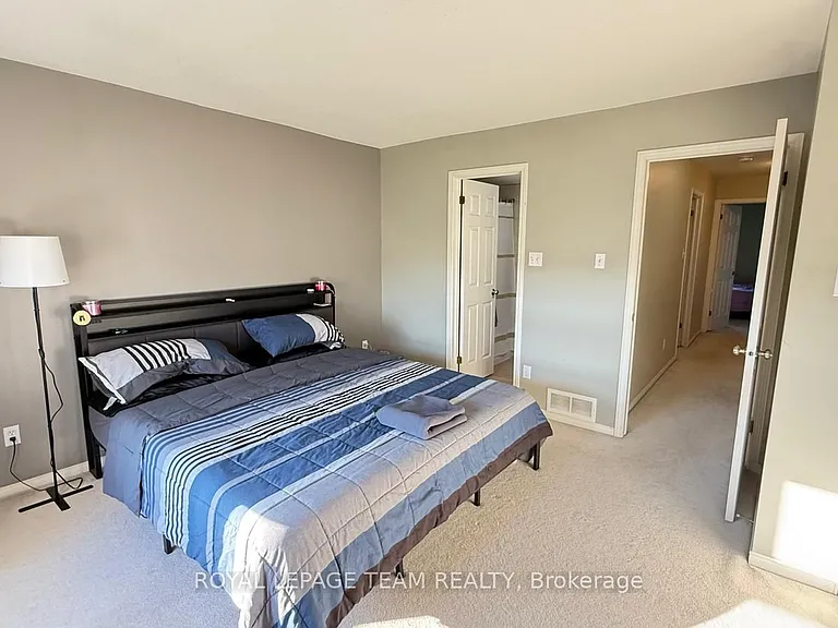 390 Crownridge Dr — Photo 14