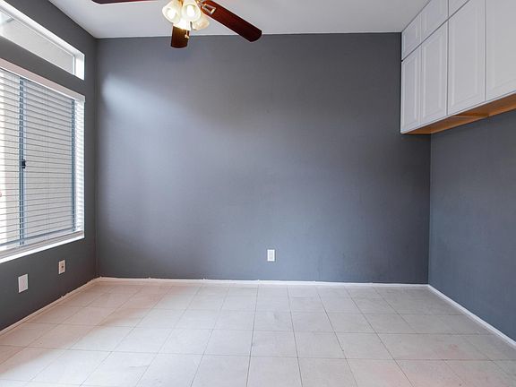 5th image of 7250 Calabria Ct Unit B