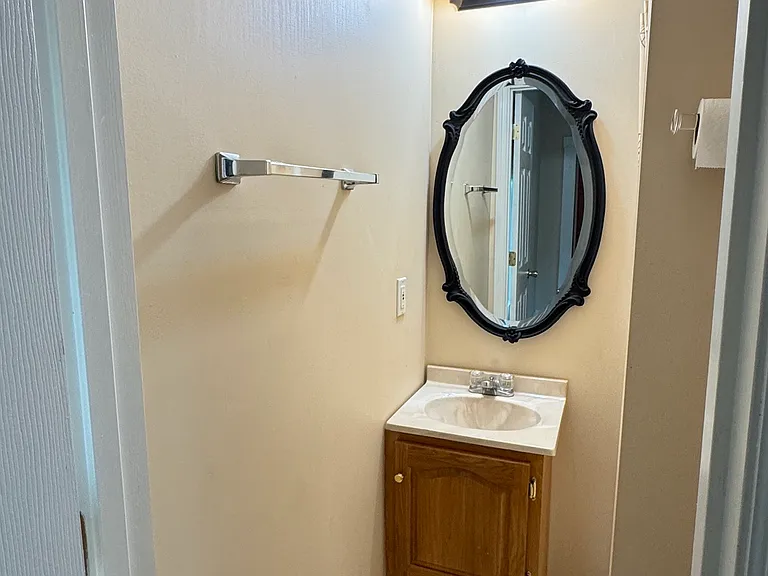 312 Lynn Ave — Photo 14