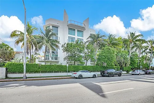 7728 Collins Ave #5 Photo 1