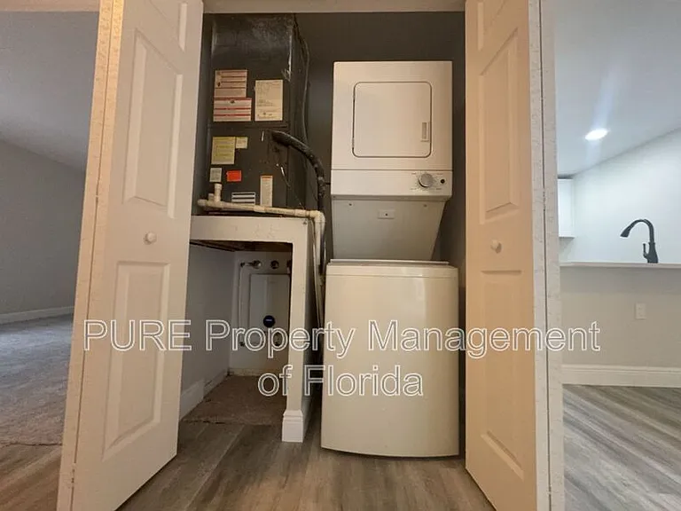 5485 SE 30th Pl #A — Photo 36