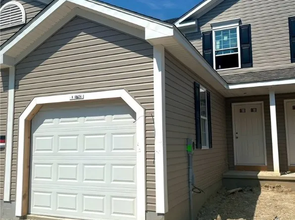 3792 Freedom Pl #B, Lorain, OH 44053