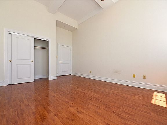 4th image of 4502 Ditmars Blvd #534