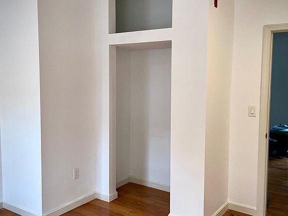 3rd image of 42 Gesler St #1