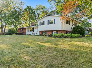 1381 Zollinger Rd, Columbus, OH 43221