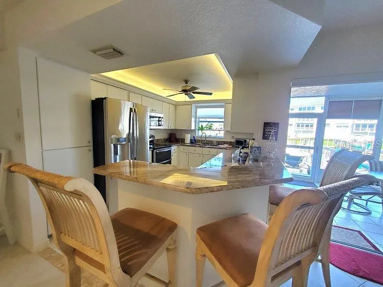 130 Breakers Ct #212 — Photo 6