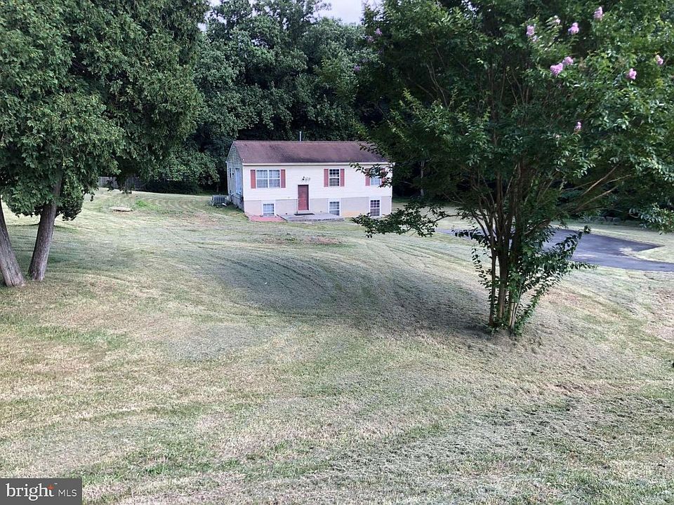 1st image of 15611 Twin Valley Ct