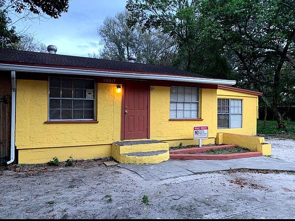 2nd image of 10017 N Lantana Ave