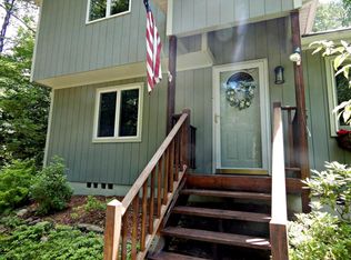 1120 Stonewall Dr #10, Pocono Pines, PA 18350