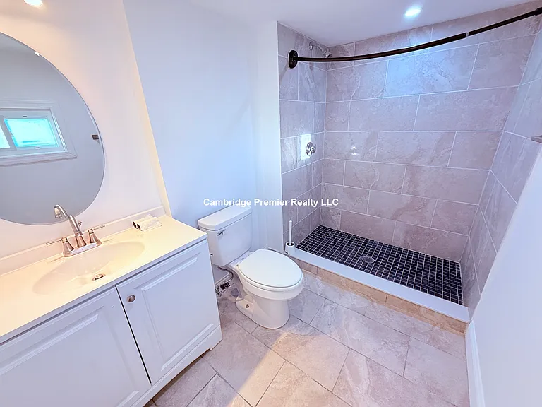 37 Cleveland St #2 — Photo 14