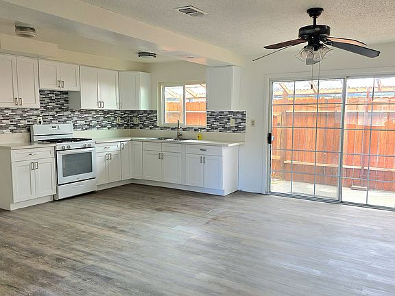 4th image of 3053 W Coolidge Ave APT 2