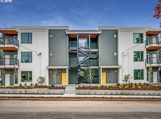 Joule Flats, Portland, OR 97211
