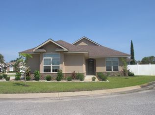 8954 Rachael Ct, Navarre, FL 32566