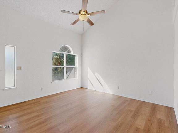 4th image of 12253 Robert Dahl Dr