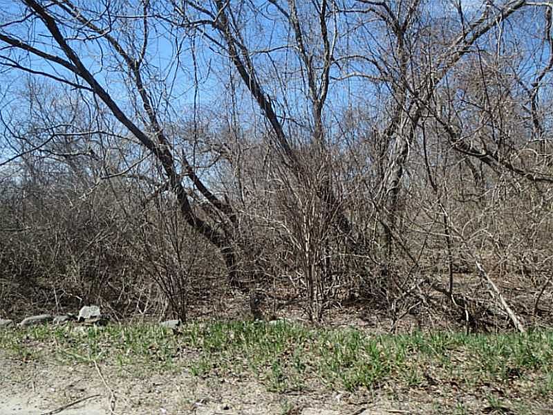 2nd image of 2543 W Main Rd