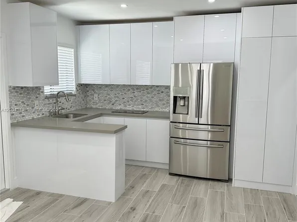 551 SW 57th Ave #1, Miami, FL 33144