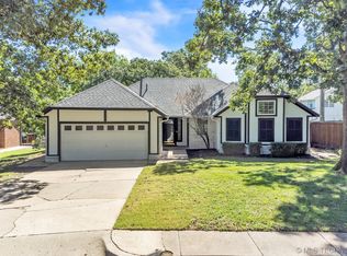 3313 S Nassau Ave, Sand Springs, OK 74063