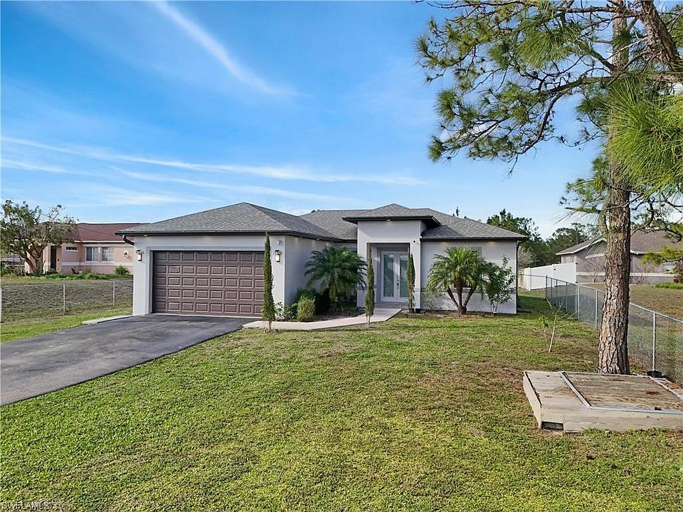 1st image of 2661 43rd AVE NE