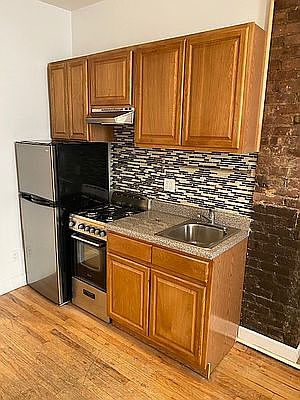 1st image of 76 E 1st St #1DF