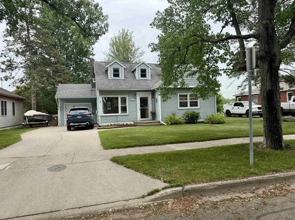 2525 PRAIS STREET, Stevens Point, WI 54481