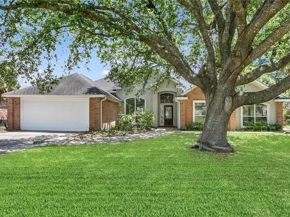 7218 Brookwood Dr, Mandeville, LA 70448