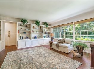 3758 Woodcliff Rd, Sherman Oaks, CA 91403