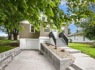 530 Poplar St, Highland, IL