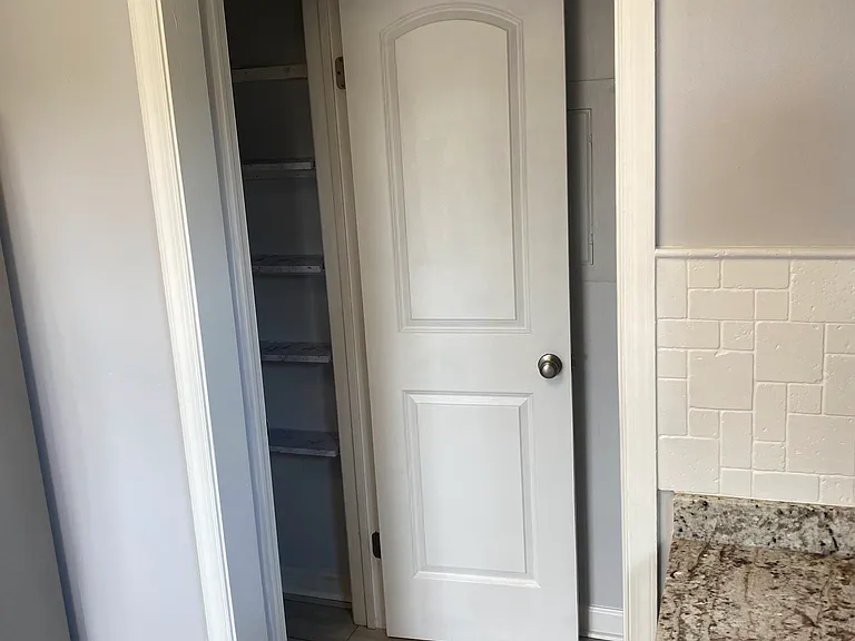 423 Harbour Point — Photo 9