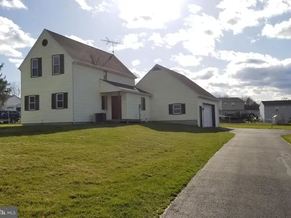 115 N Baltimore St, Franklintown, PA 17323