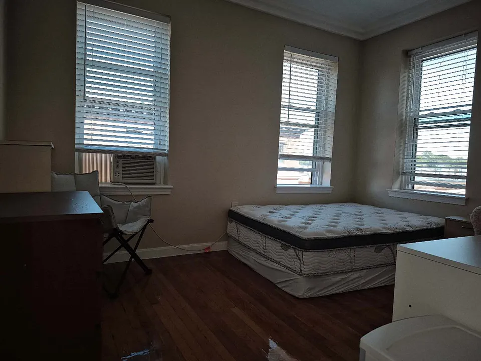 1254 Commonwealth Ave