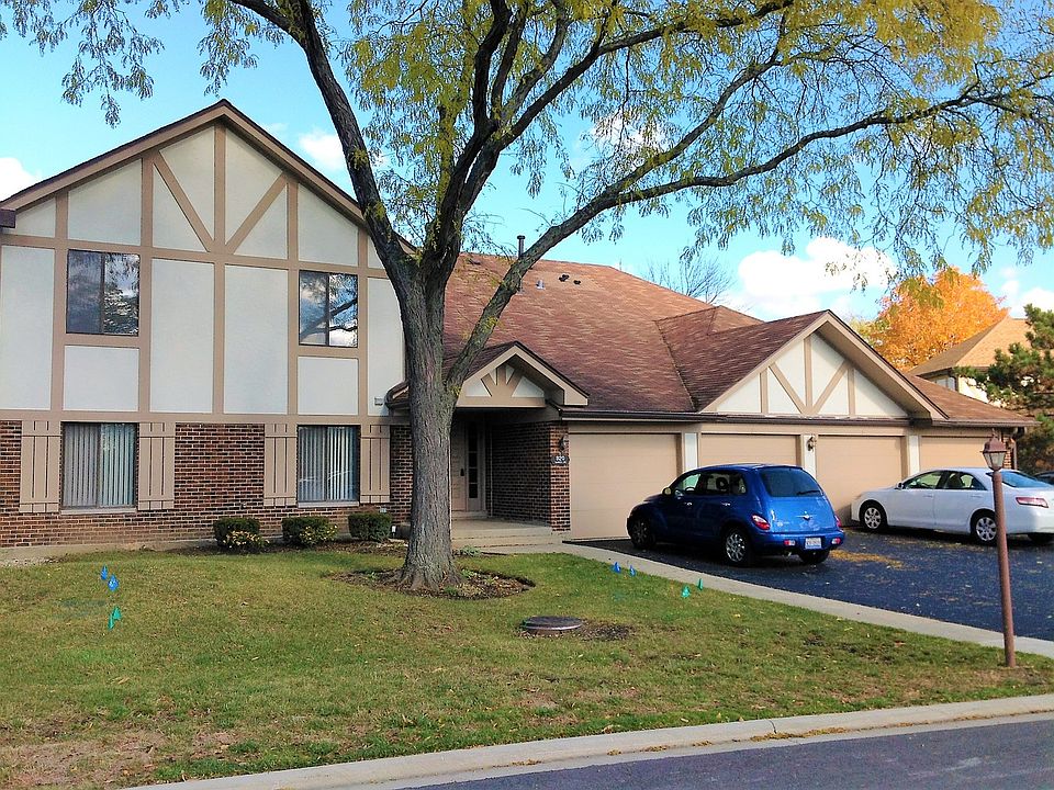 1st image of 920 Surrey Dr APT 2A
