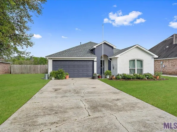 35980 Raleigh Dr, Denham Springs, LA 70706