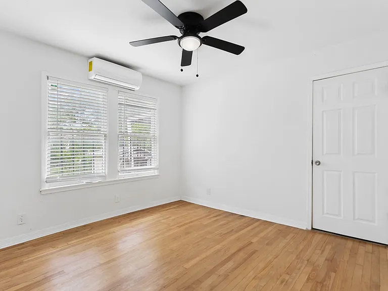 418 McDougal Ave — Photo 14